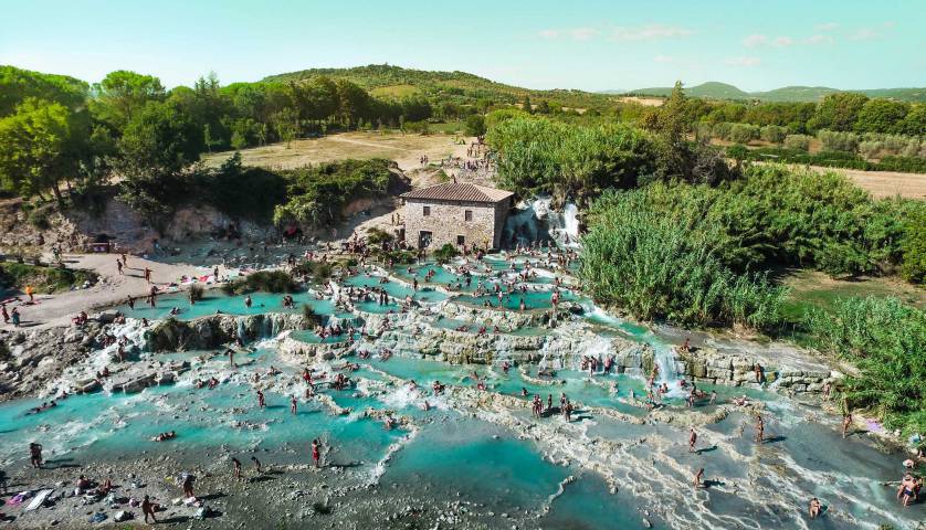 saturnia-hot-springs-tuscany-by-vaidas