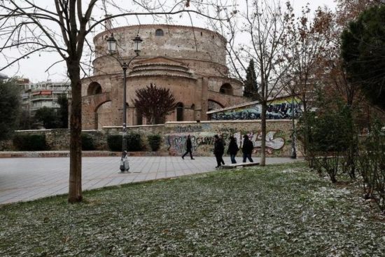 Τρεις τραυματίες έπειτα από δολοφονική απόπειρα εναντίον τους, στη Ροτόντα