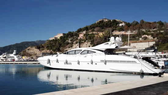 Σαρώνουν οι πωλήσεις super yachts – Τα κρυφά κόστη και οι εξωφρενικές αμοιβές