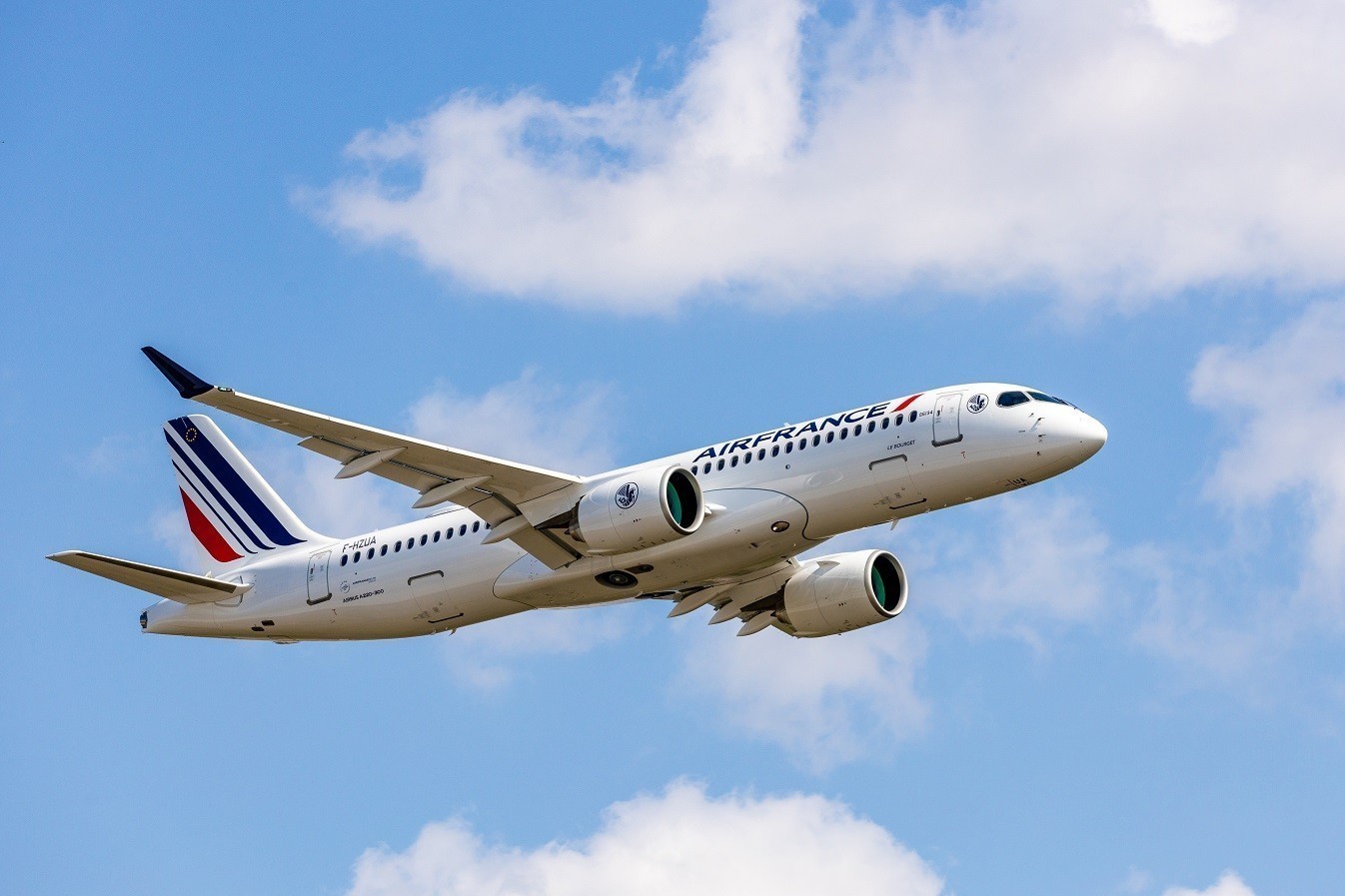 Η Air France παρουσιάζει το πρώτο της Airbus A220-300 – Πότε ξεκινά τις πτήσεις (pics)