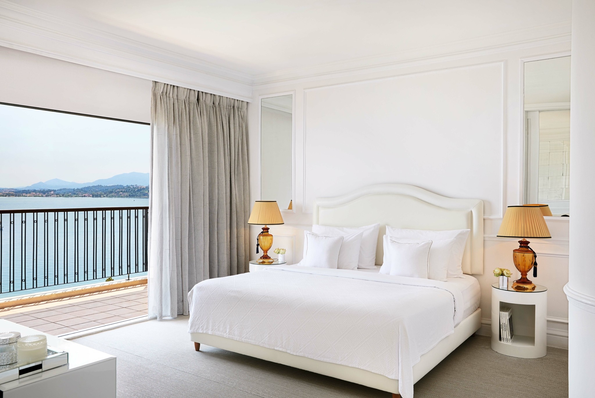 Δωμάτιο με Θέα: Η Imperial Suite Sea View του Grecotel Corfu Imperial