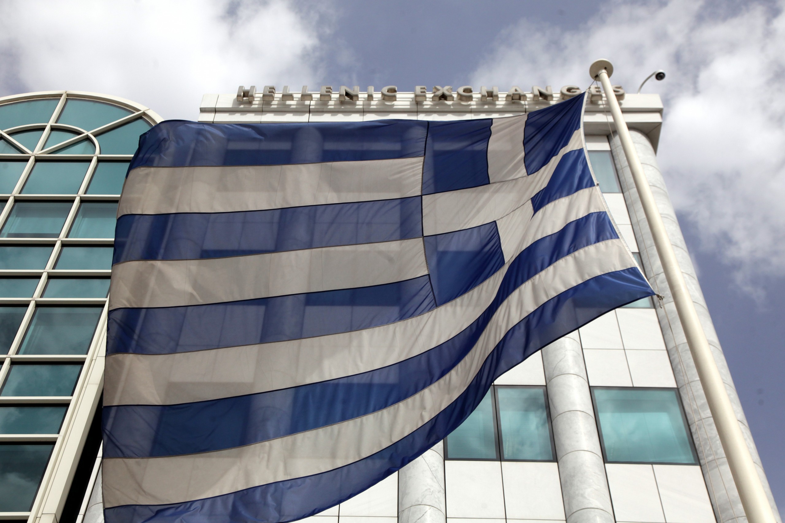 Αναιμική αντίδραση στο Χρηματιστήριο Αθηνών μετά τη διόρθωση της Τετάρτης (upd)