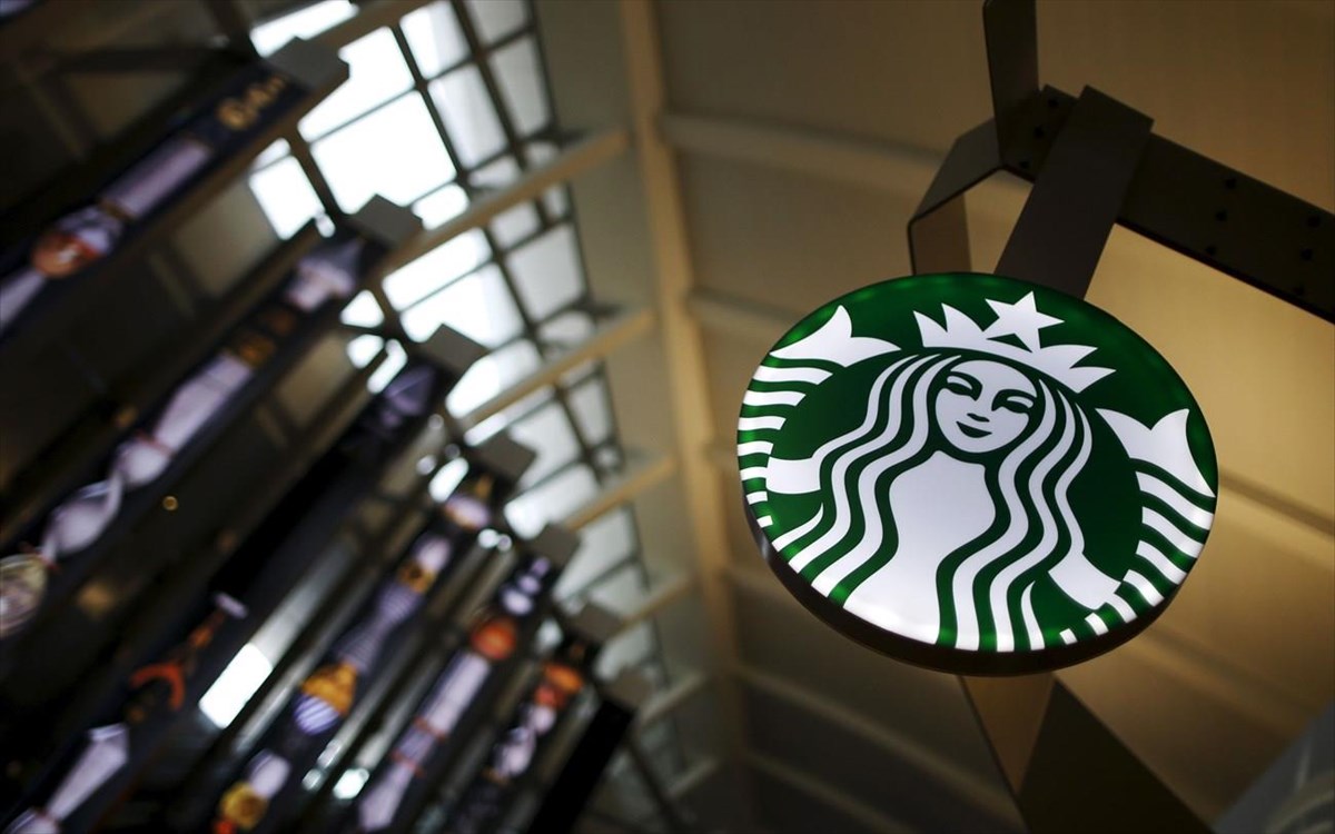 Starbucks: Παρά τη μείωση στις πωλήσεις ιδρύει 290 νέα καταστήματα στην Κίνα