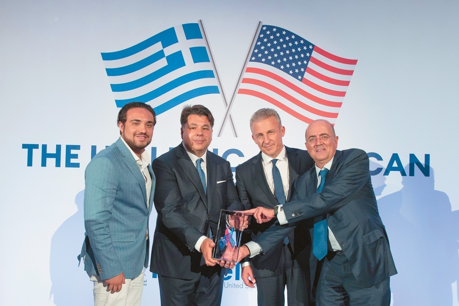 Hellenic-American Shipping Gala: Βραβεία σε 27 εισηγμένες ελληνικές ναυτιλιακές (Pics)