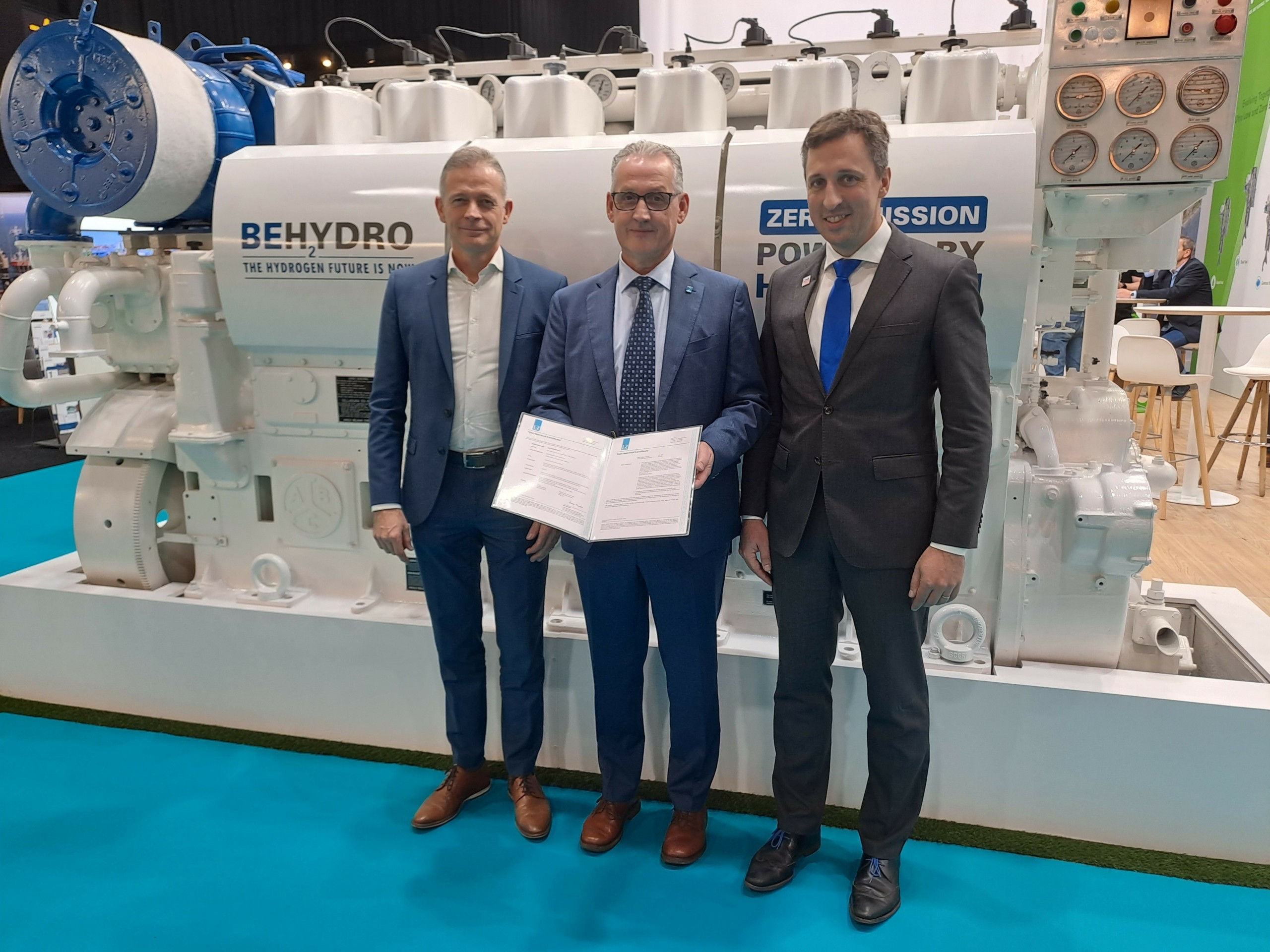 Lloyd’s Register: Έδωσε έγκριση στην «BeHydro» για κινητήρα διπλού καυσίμου με υδρογόνο