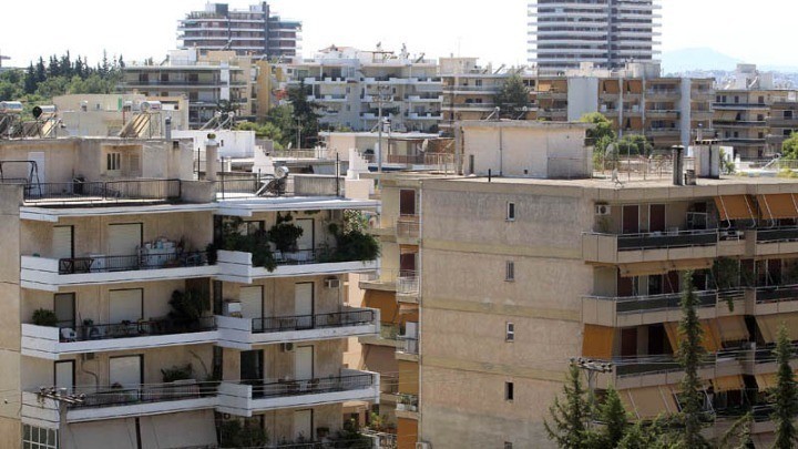 Κατοικίες: «Εξοικονομώ» και ενισχυμένες φοροαπαλλαγές για την αναβάθμισή τους