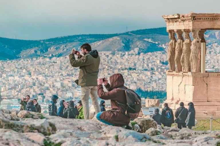 Τουρισμός: Άνοιξη μέσα στον χειμώνα για την Αθήνα – Η καλύτερη ιστορικά περίοδος