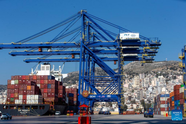 Ναυτιλία: Εκτινάχθηκε το κόστος μεταφοράς εμπορευματοκιβωτίων