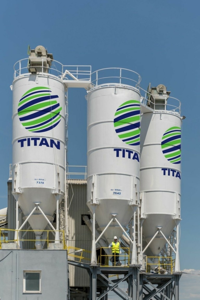 Titan: Εισάγει την Titan America σε χρηματιστήριο των ΗΠΑ