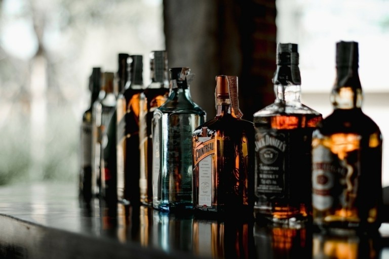 Η εταιρεία παραγωγής του Jack Daniel’s καταργεί τα εταιρικά προγράμματα συμπεριληπτικότητας