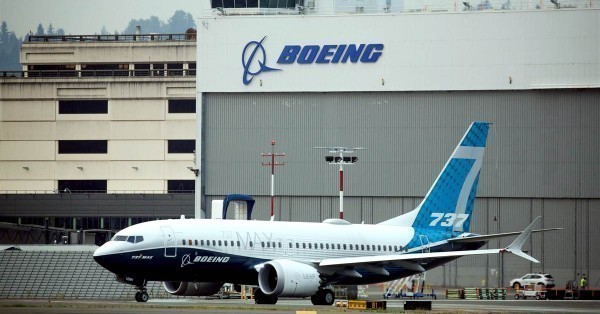 Boeing: Απορρίφθηκε από τους εργαζόμενους η σύμβαση που πρότεινε η διεύθυνση – Η απεργία συνεχίζεται