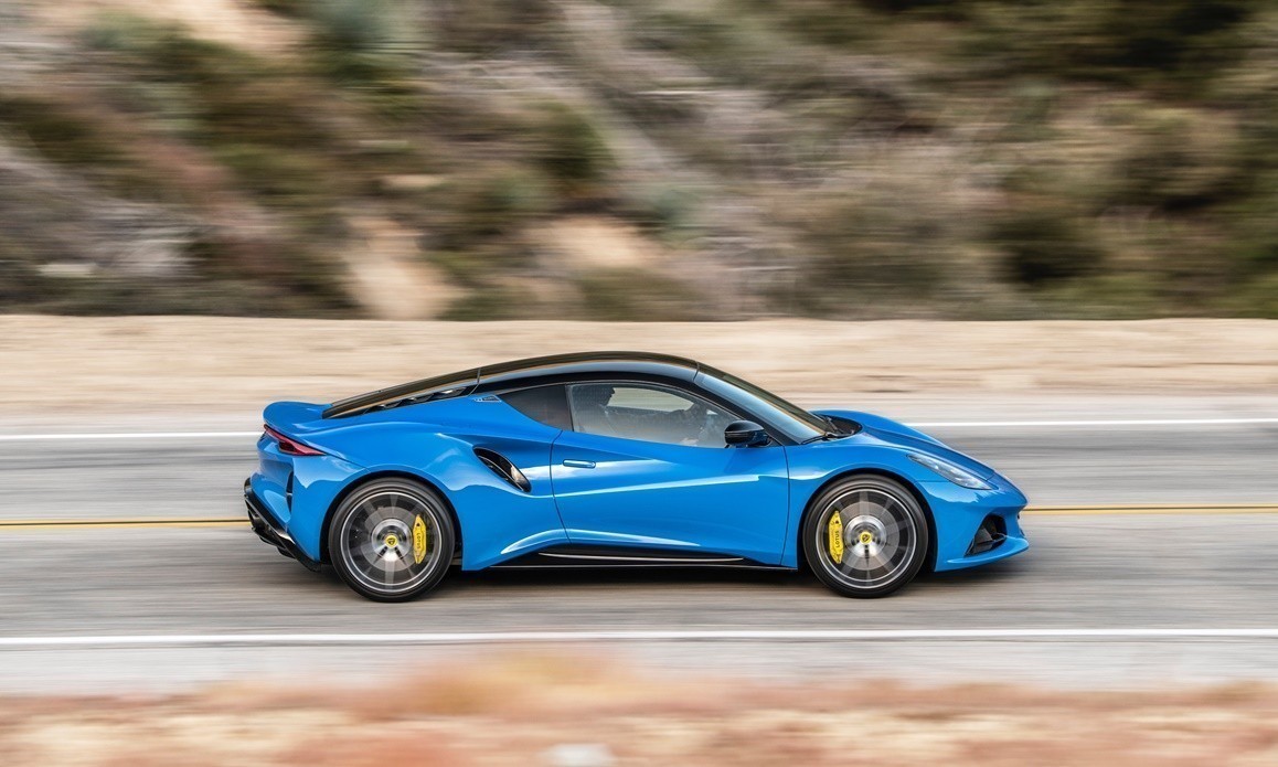 Lotus: Τέρμα η στρατηγική only electric