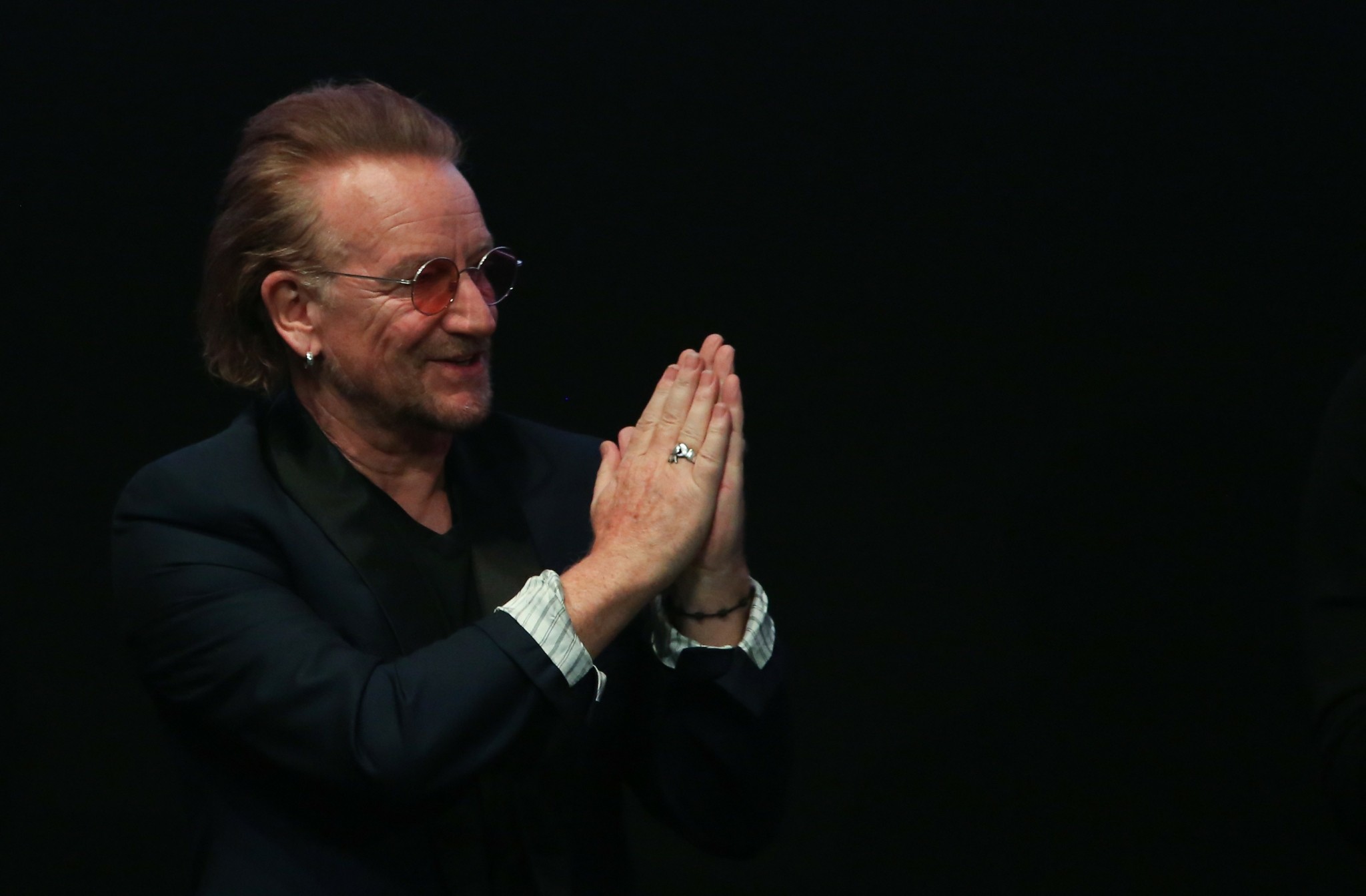 Bono: Οι επενδύσεις και η τεράστια περιουσία του μουσικού των U2