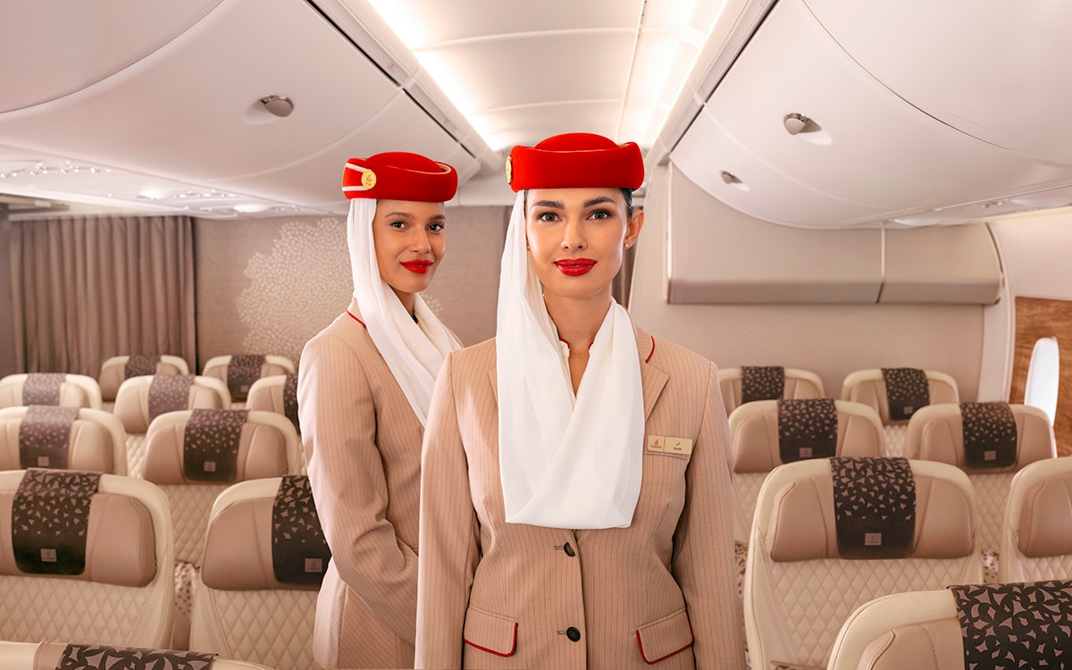 Emirates: Αναζητά σταθερά μέλη πληρώματος καμπίνας στην Ελλάδα