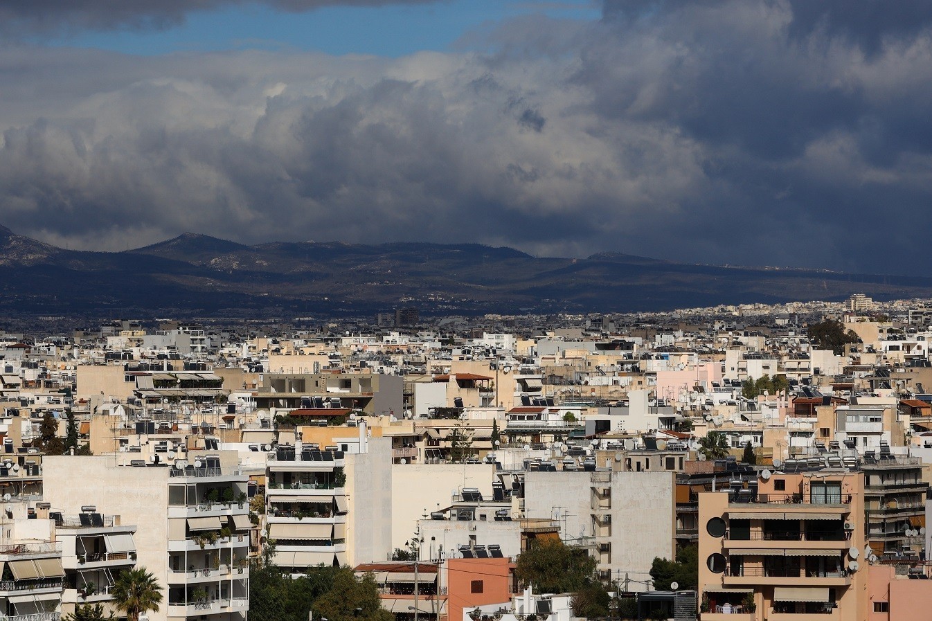 ΕΝΦΙΑ: Όλα νωρίτερα για διπλάσια έκπτωση και περισσότερες δόσεις