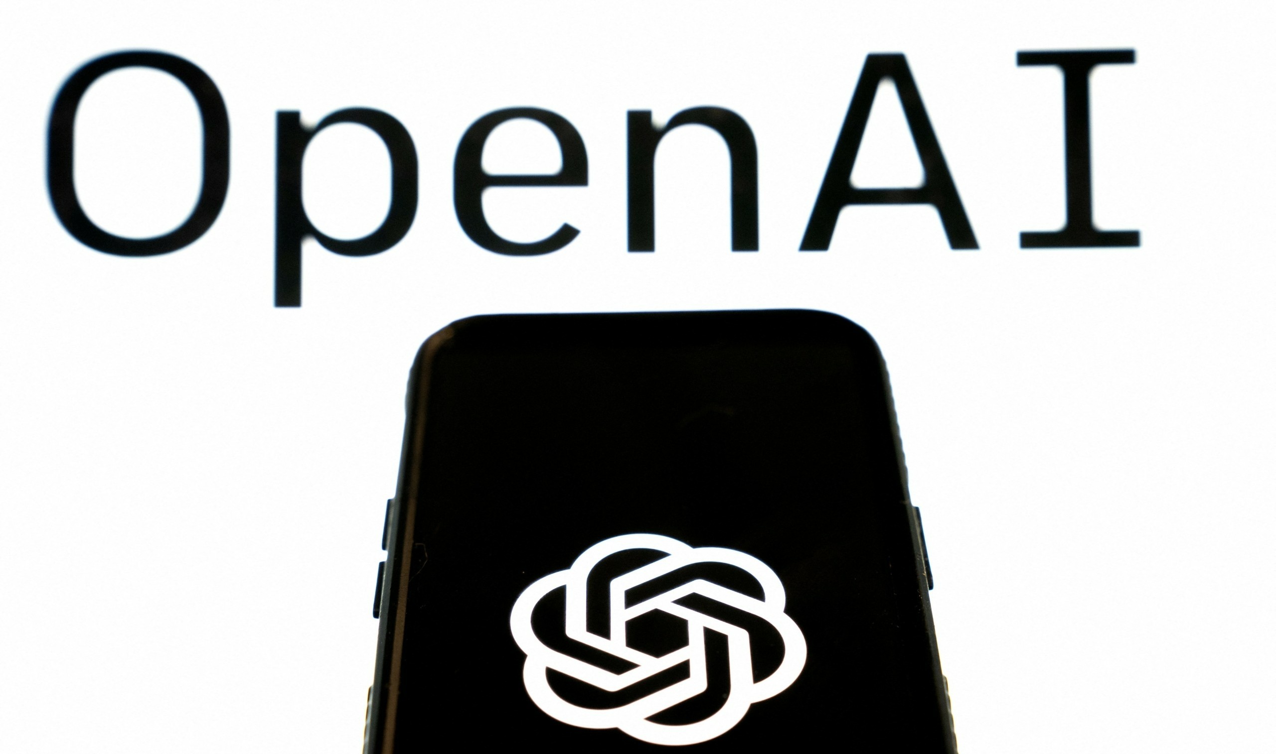 OpenAI: Διαθέσιμο στους χρήστες το ChatGPT για τηλεφωνικές κλήσεις και μηνύματα