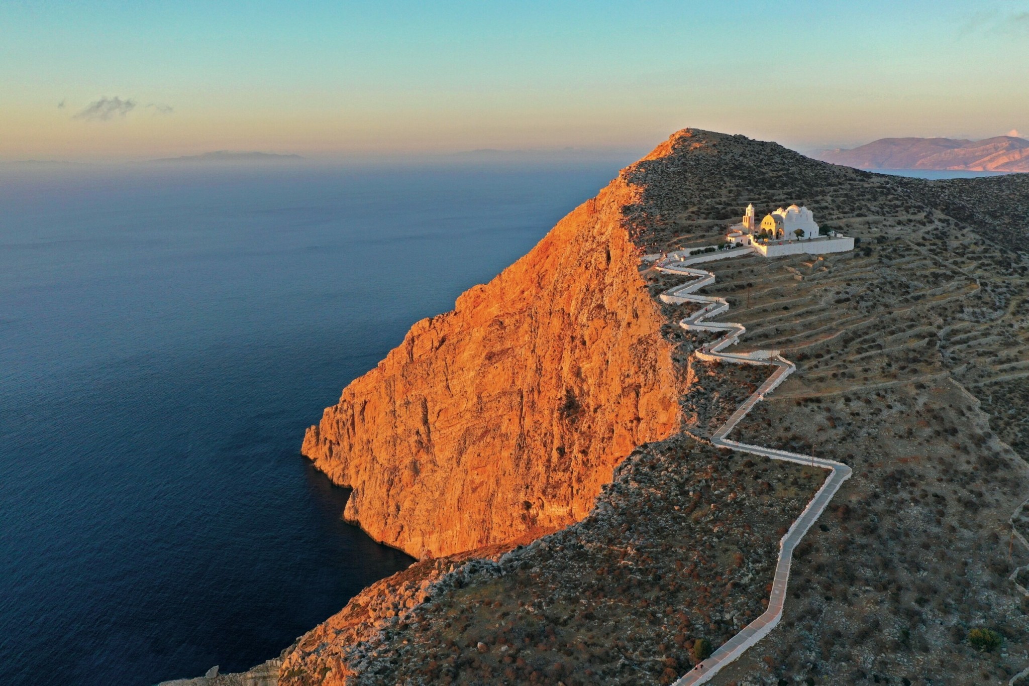 Greek islands: Το βιβλίο του Χρύσανθου Πανά έγινε παγκόσμιο best-seller