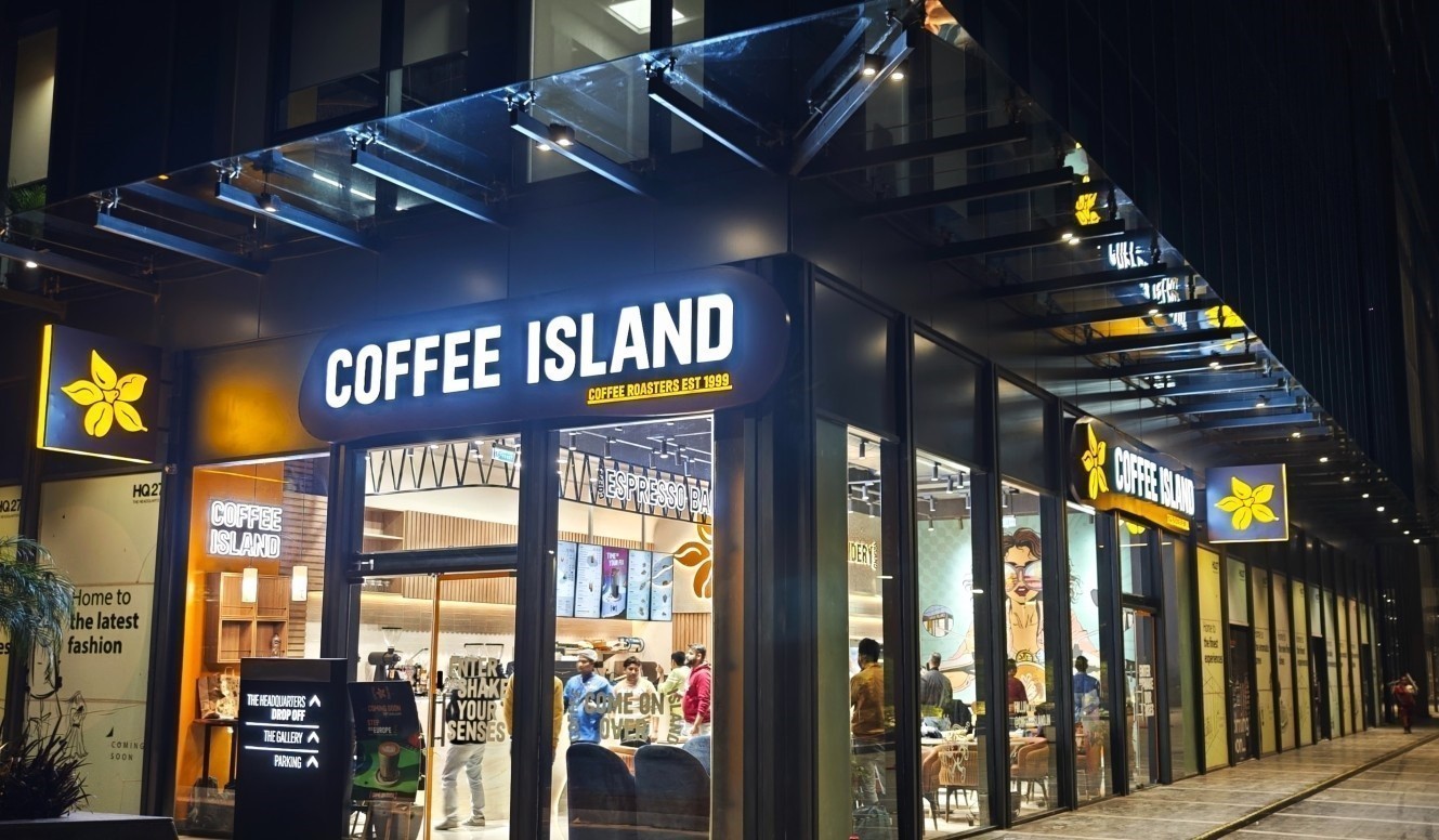 Η Coffee Island ανοίγει το πρώτο της κατάστημα στην Ινδία (pics)